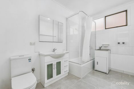 Property photo of 2 Dalston Road Hughesdale VIC 3166