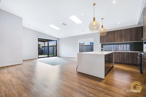 Property photo of 22 Chancellor Drive Cranbourne West VIC 3977