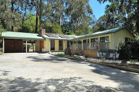 Property photo of 10 Borang Avenue Selby VIC 3159