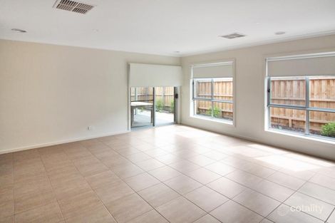 Property photo of 7 Attunga Grove Werribee VIC 3030