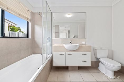 Property photo of 2/47 Sycamore Drive Currimundi QLD 4551