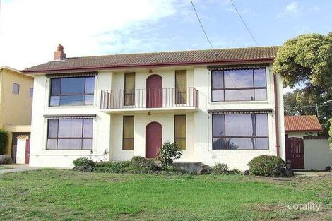 2 Edgewater Dr, Clifton Springs, VIC 3222