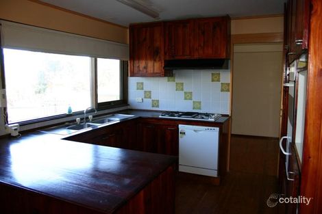 Property photo of 236 St Johns Road Bradbury NSW 2560