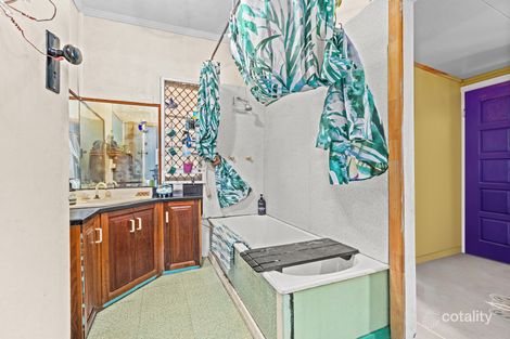 Property photo of 7 Hayes Street Raceview QLD 4305