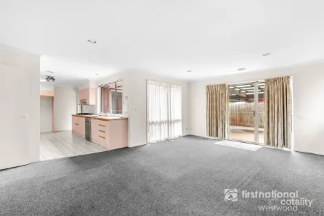 Property photo of 38 Parramatta Road Werribee VIC 3030