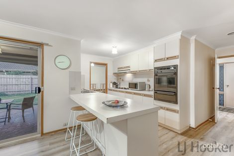 Property photo of 2 Ryan Court Ferntree Gully VIC 3156