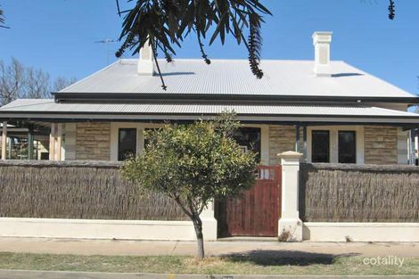 26 Kanowna Rd, Largs Bay, SA 5016