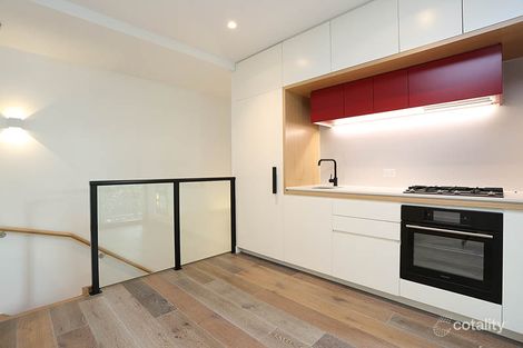 Property photo of 5 Doepel Way Docklands VIC 3008