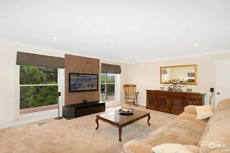 Property photo of 8 Snowden Place St Ives Chase NSW 2075