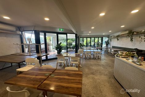 198 Old Cleveland Rd, Coorparoo, QLD 4151