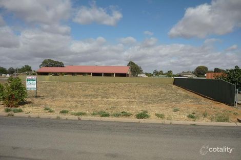 56 Davies St, Charlton, VIC 3525