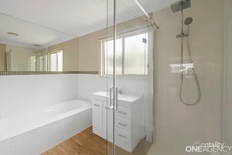 Property photo of 7 Childers Street Newborough VIC 3825