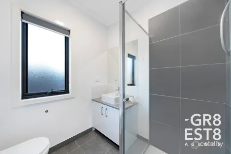 Property photo of 39 Strathlea Drive Cranbourne West VIC 3977