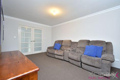 Property photo of 14 Teasel Way Banksia Grove WA 6031