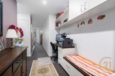 Property photo of 207/3 George Street Warwick Farm NSW 2170