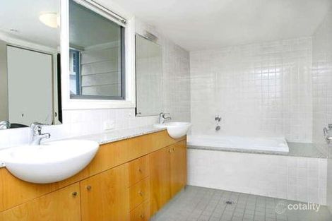 Property photo of 535/6E Cowper Wharf Roadway Woolloomooloo NSW 2011