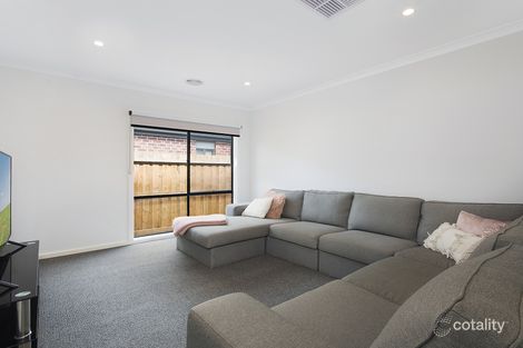Property photo of 95 Iris Loop Armstrong Creek VIC 3217
