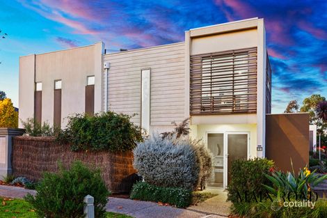 Property photo of 1/1-5 The Close Caroline Springs VIC 3023