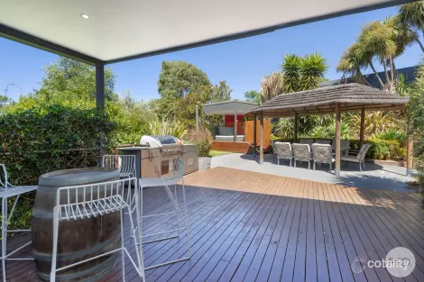 17 Scenic Cres, Ballarat North, VIC 3350