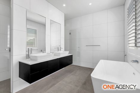 Property photo of 16 Woonona Road Northbridge NSW 2063