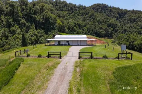 202 Bingil Bay Rd, Midgeree Bar, QLD 4852