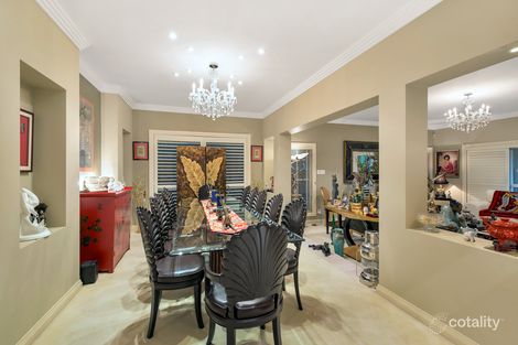 Property photo of 18 Jamieson Place Brookfield QLD 4069