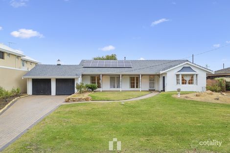 Property photo of 31 Bernley Drive Viveash WA 6056