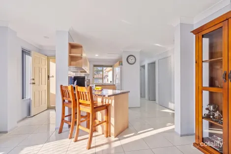Property photo of 2/18 Rimu Place Nerang QLD 4211