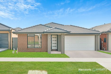 18 Frodo Cct, Clyde, VIC 3978