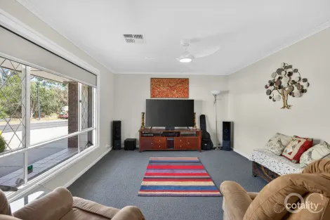 Property photo of 8 Coromandel Drive McCracken SA 5211