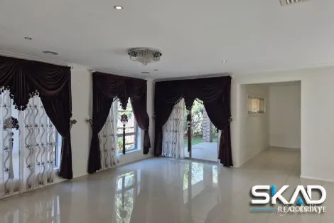 Property photo of 1 Harlequin Walk Epping VIC 3076