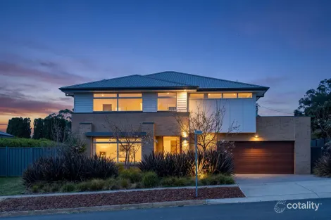 Property photo of 55 Macfarland Crescent Chifley ACT 2606