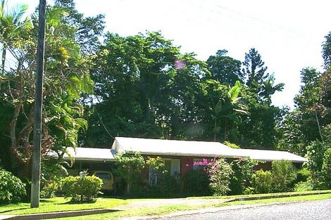 Property photo of 29-35 Heavey Crescent Whitfield QLD 4870