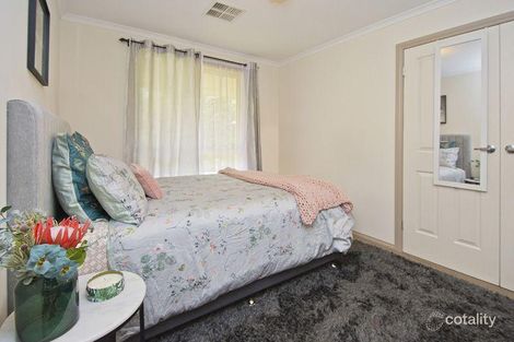 Property photo of 8 Rosaria Court Munno Para West SA 5115
