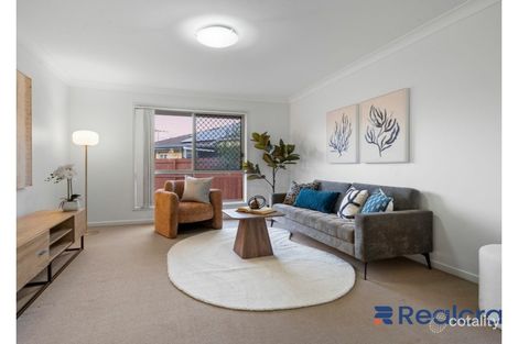 Property photo of 48 Colebrook Crescent Doolandella QLD 4077