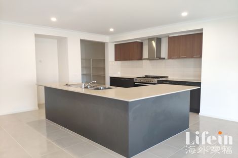 Property photo of 51 Squadron Road Point Cook VIC 3030