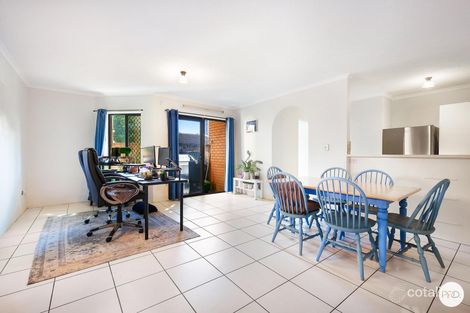 Property photo of 2/15 North Street Southport QLD 4215
