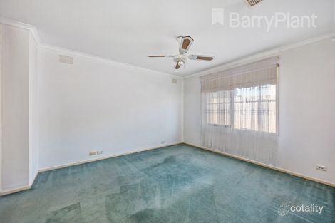 Property photo of 52 Parramatta Road Werribee VIC 3030