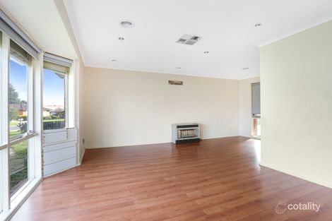 Property photo of 16 Papworth Place Meadow Heights VIC 3048