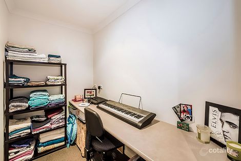 Property photo of 14 Nokota Lane Clyde North VIC 3978