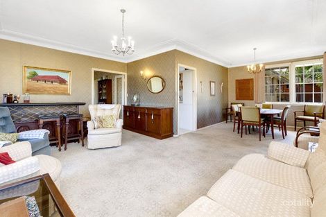 Property photo of 27 Gilles Crescent Beacon Hill NSW 2100
