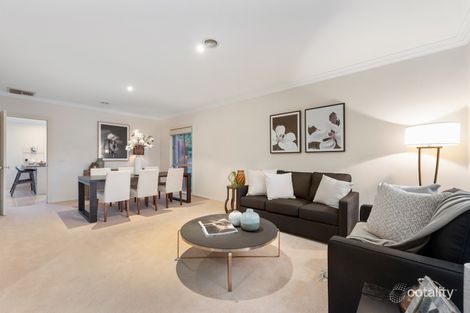 Property photo of 2 Melba Way Croydon Hills VIC 3136