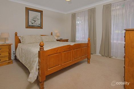 Property photo of 28 Karoola Crescent Surfside NSW 2536