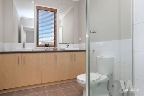 Property photo of 4 Macken Court Highton VIC 3216