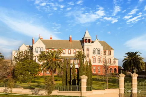 Property photo of 25/202 St Aidans Road Kennington VIC 3550