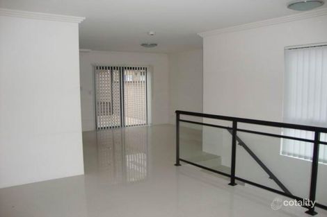 Property photo of 9/13-17 Durbar Avenue Kirrawee NSW 2232