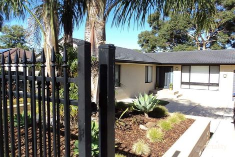 4 Stafford St, Redwood Park, SA 5097