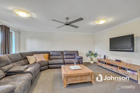 Property photo of 8 Eucalypt Place Heritage Park QLD 4118