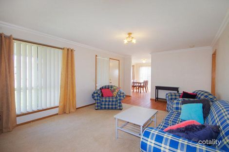 Property photo of 13 Loris Close Grovedale VIC 3216