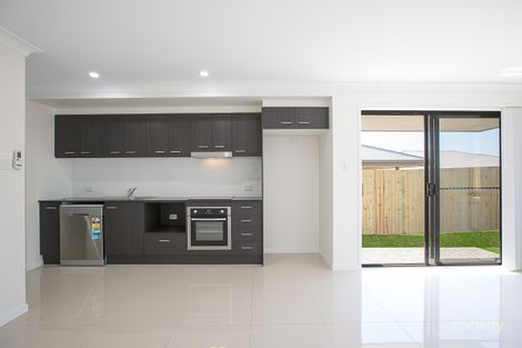 Property photo of 2/15 Baird Circuit Redbank Plains QLD 4301